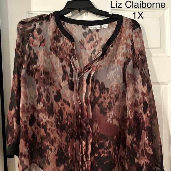 Liz Claiborne - Picture 1 of 1
